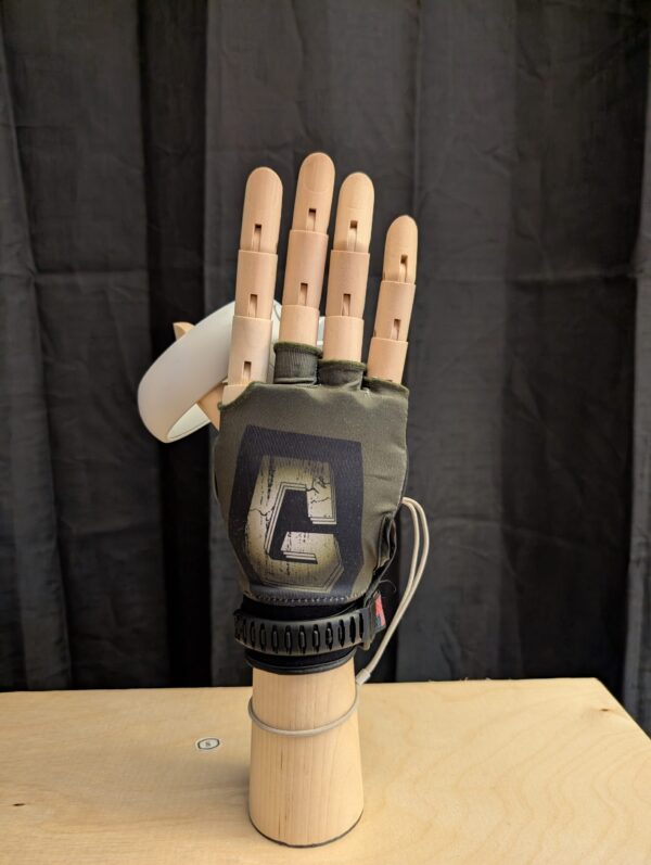 Gauntlet Gamer Gloves - Source VR (VR pair of gloves) - Image 3