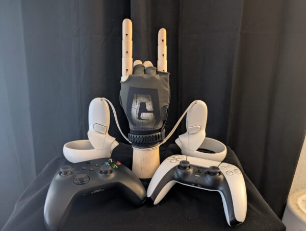 Gauntlet Gamer Gloves - Source VR (VR pair of gloves)